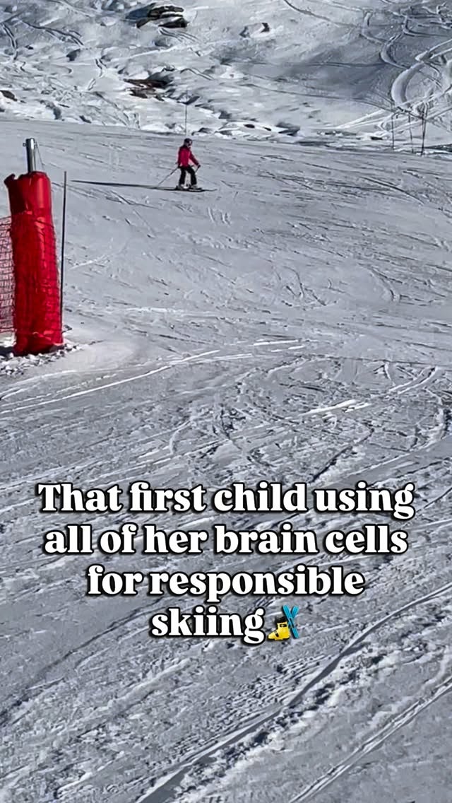 Let’s go skiing 🎿 ⛷️ 🤗#lesmenuires #skiing #skiingisfun