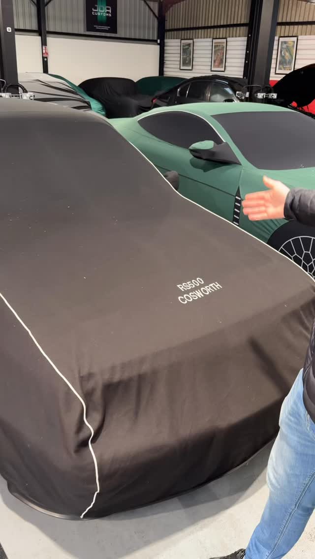Imagine buying a car over 10 years ago… and watching it become a £200k asset.
Ford RS500 Cosworth - now stored with us purely as an investment.
Recently detailed and ceramic coated by our team to ensure it continues to present at the highest standard.
Storage isn’t just parking. It’s preservation.
#CarStorage #RS500 #Cosworth #FastFord #SierraCosworth