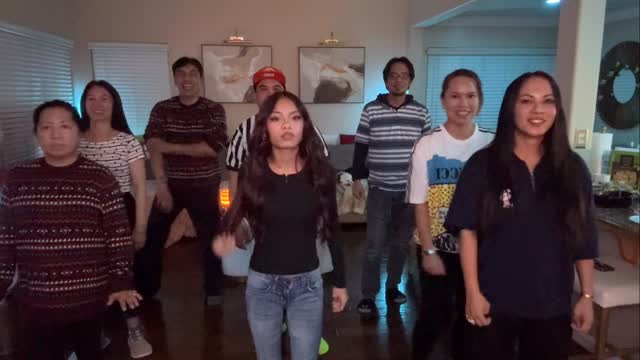 HAPPY NEW YEAR 🥂🎉✨Ringing in the New Year in the Opalite glow + dance energy = the perfect vibe. ✨💃 😂
#Opalite #OpaliteTrend #OpaliteDance #DanceReels #ReelsTrend CrystalAesthetic GemstoneVibes AestheticReels TrendingReels