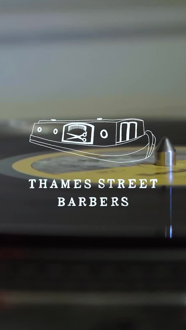 A day in the life at Thames Street Barbers š
Big thanks to the guys at @yellowdash_media for this one.
#witneybarber
#oxfordshirebarber
#UKbarbers
#mensgroominguk
#freshfadeuk