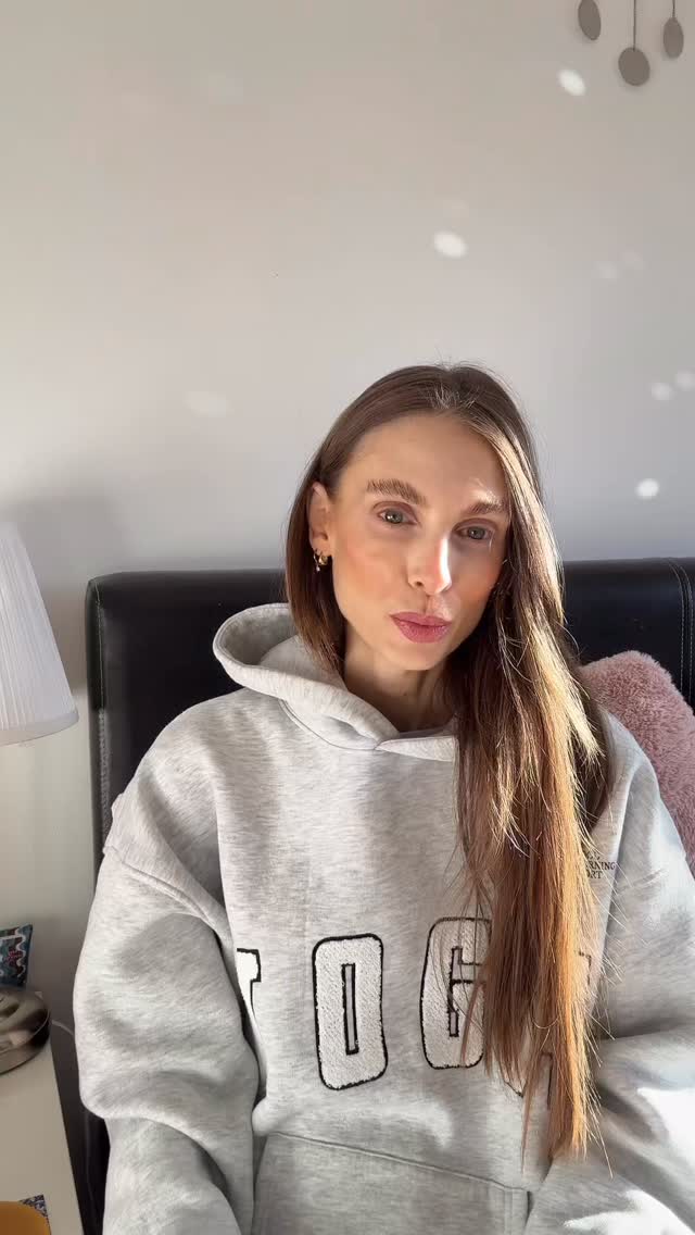 Create your own Jar of Joy âšđ
This year for Joyful January (should I copyright this?) đ„°
Iâve decided to create a Jar of Joy, to capture all my joyful moments throughout the month in one place.
It doesnât have to be a jar, but something you can pop your joyful moments in.
It could be a jam jar, a trinket box, or something meaningful to you that you see often (as a reminder) - mine is on my windowsill.
This isnât a requirement, but something fun and something youâll see daily (to remind you) so youâll WANT to do it - it will also help you to seek out joy.
Everyday youâll feel your joy muscle getting stronger and youâll feel so much brighter within yourself in a month weâre conditioned to believe everything is grey.
But it doesnât have to be, if you choose to look for joy, rather than succumb to the things that arenât going right, or the weather etc.
If you create your own jar please tag me because I wanna see them all đ
Already obsessed with my little jar đ„°
.
.
.
#joyfuljanuary #findingjoy #joyfulmoments #happiness