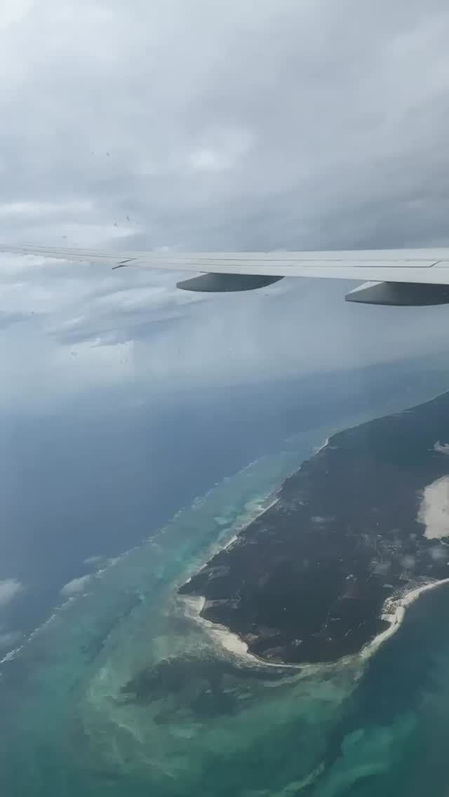 Those who know Villa Thamani already know: the best dates go fast 💎
The 2026 high season is already largely sold out, and January 2027 is also nearing full availability.
If you have a date in mind, now is the right time to secure it.
📍 Villa Thamani
Book now, before someone else does.
www.villathamani.com