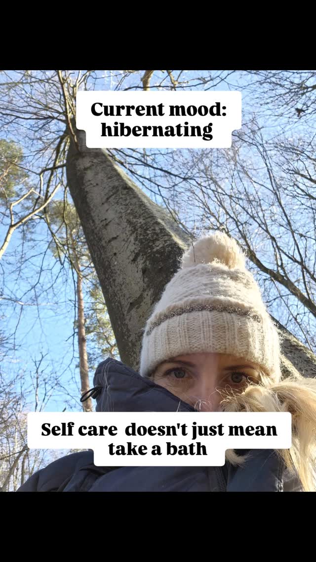 January can feel long, heavy, and a little grey and bloody cold, all the plans I put on my January to do list are feeling laborious and overwhelming. But just like the seeds beneath the soil, quiet days are where the most important growth happens, 🙌 (I am telling myself this anyway 😂).
It takes a certain kind of misneach (courage) to slow down and let yourself rest instead of rushing into "resolutions" and "to do lists".
If you’re feeling the January blues, take it as a cue to nourish your nervous system. A bath isn't the only self care you can offer yourself. A little extra light, a deep breath, a little more warmth, venture to a wooded area, play, sip the tea, diffuse the oils and give yourself some grace.
Tag a friend who needs a reminder to breathe today. ✨
#MisneachRemedies #JanuaryBlues #SlowLiving #NervousSystemHealth #NaturalRemedies