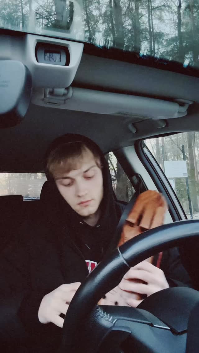 Who knew Subarus had such great acoustics??
Flute by @ikaros_flutes
#filmcomposer #fieldrecording #stavrosfirst #americanindianflute