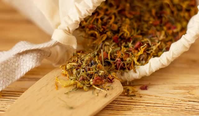 Coming Soon! I’m thrilled to introduce my new line of bath teas! Infused with natural ingredients, these blends will transform your bath into a soothing retreat. #BathTeas #SelfCare #beso #newyear #treatyourself