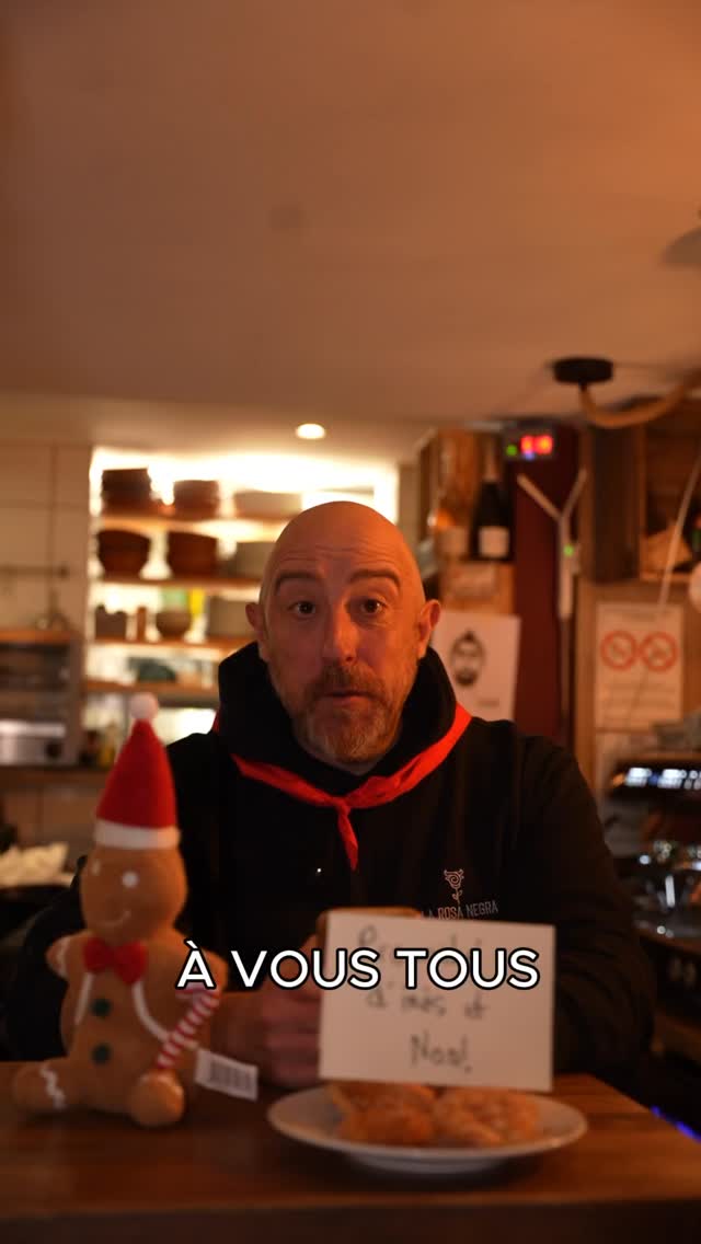 BONNE ANNÉE ✨
Les amis, c’était juste pour vous dire merci d’avoir mangé, bu et fait la bringue avec nous cette année.
On reprend les mêmes, et on démarre 2026 ensemble 🥂
#bonneannee #merci #2026 #labringue #foodanddrink convivialite onremetca ensemble nouvelleannee vibes