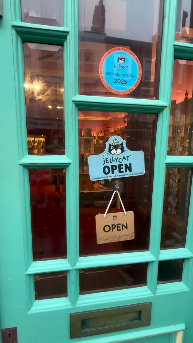 We are open and we are so excited to be back! ✨⭐️
We are looking forward to seeing everyone in 2026🥳