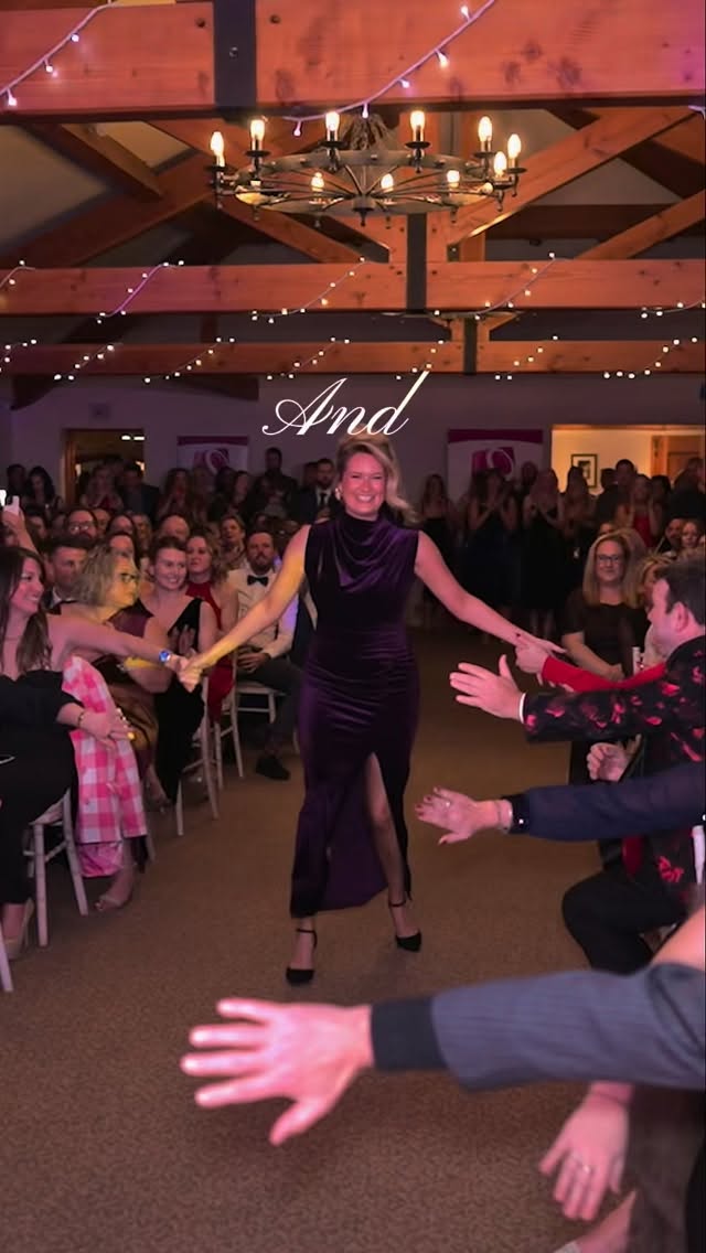 2025 Brides 💫
Where do I even begin… making this reel made me so emotional 🥹 I am honestly so lucky to be part of your special days. Witnessing your excitement, first looks and happy tears is something I’ll never take for granted, it’s honestly so lovely to see 🤍
I know I say it a lot, but I really do have the best job in the world 🥹 Working alongside the most incredible suppliers and at the most beautiful venues, is such a privilege ✨
Being announced Regional Winner for the South West for the second year running is such an achievement and I’m so proud of how far my business has come. @twia_official Nationals are this month and winning that would truly be the cherry on top 🤞🏻✨
A huge thank you to @codie_symons_bridal for assisting me at so many weddings and keeping me company on those long drives. I appreciate you more than you know and I can’t wait for more weddings together this year 💖
Thank you to all my 2025 brides… I miss you all so much ❤️
.
.
.
#bridalhairstylist #bridetobe #bridalhair #2025recap #destinationwedding