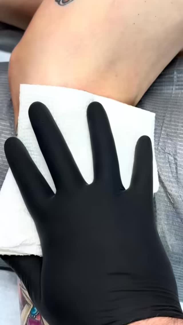 One of my favorite leg sleeve tattoos I have ever done. This is a Mario Movie leg sleeve tattoo featuring Bowser, Peach,Mario and Toad. Who’s your favorite Mario character???
#mario #mariokart #mariobros
@luckysupplyusa @eternalink @truetubes @inkmaster @afterinked @afterinkedcolombia @electricgoldonparkblvd @kingpintattoosupply