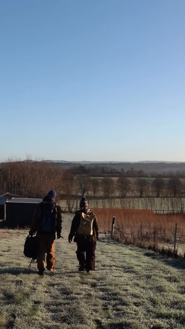 Bringing the sticks in…
Continuing our willow harvest on a beautiful cold winter’s day.
•
#willow #harvest #basketry #willowweaving #winterlight