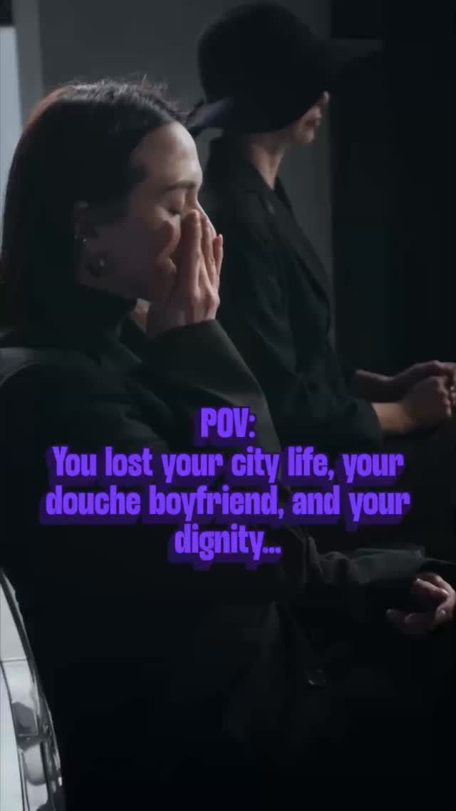 ā¤ļøā𩹠When Georgia loses everything, who will be the ones who'll help pick up the pieces of her shattered life?
š Find out in Falling Down Under. š
Indie Author; Romance Author; Books; Reading; Bookstagram;