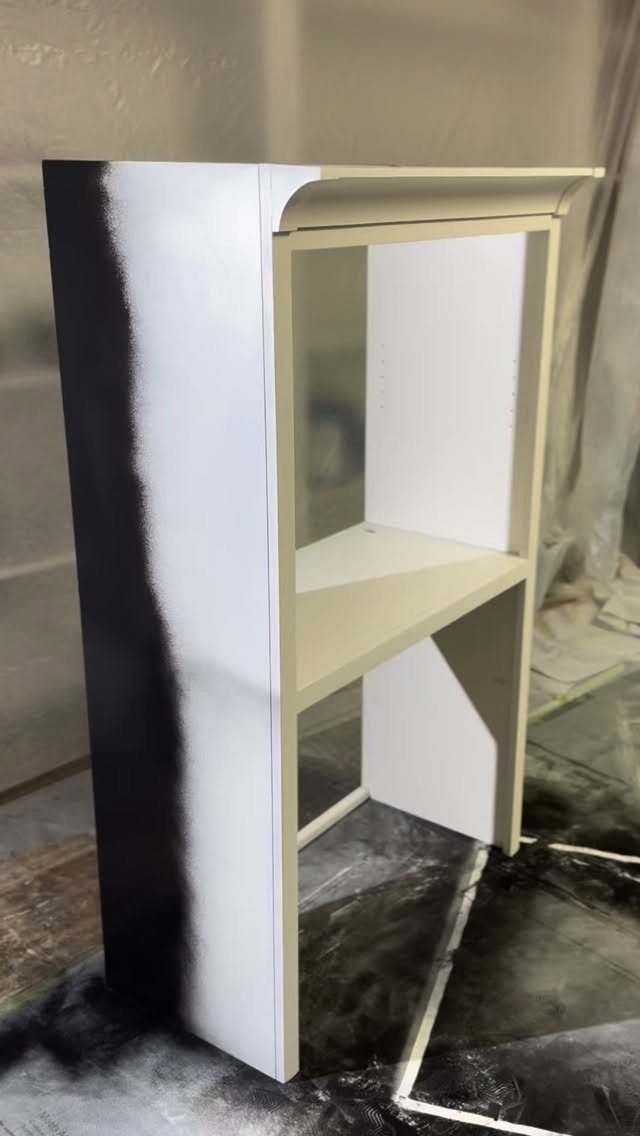 Black #furniturepainting 🖤#southflorida #cabinetrefinishing #cabinetpainting #daviefl