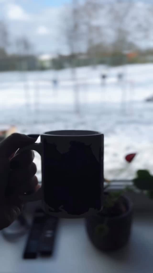 Skoro jako finále Canadian Premier League 😁❄️
Sport na ITG za každého počasí a kafe taky ☕️
#itg #gymnazium #zima #sport #vyhled