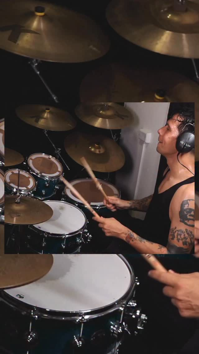“Show you no mercy” Cro-Mags ⚒️
#drums #drummer #drumreels #drumstagram
#hardcore #hardcorepunk #nyhc
#punkdrummer #hardcoredrums
#drumvideo #drumfeel #tightdrums
#drummersofinstagram
#bateristas #bateristaslatinos
#Frojax