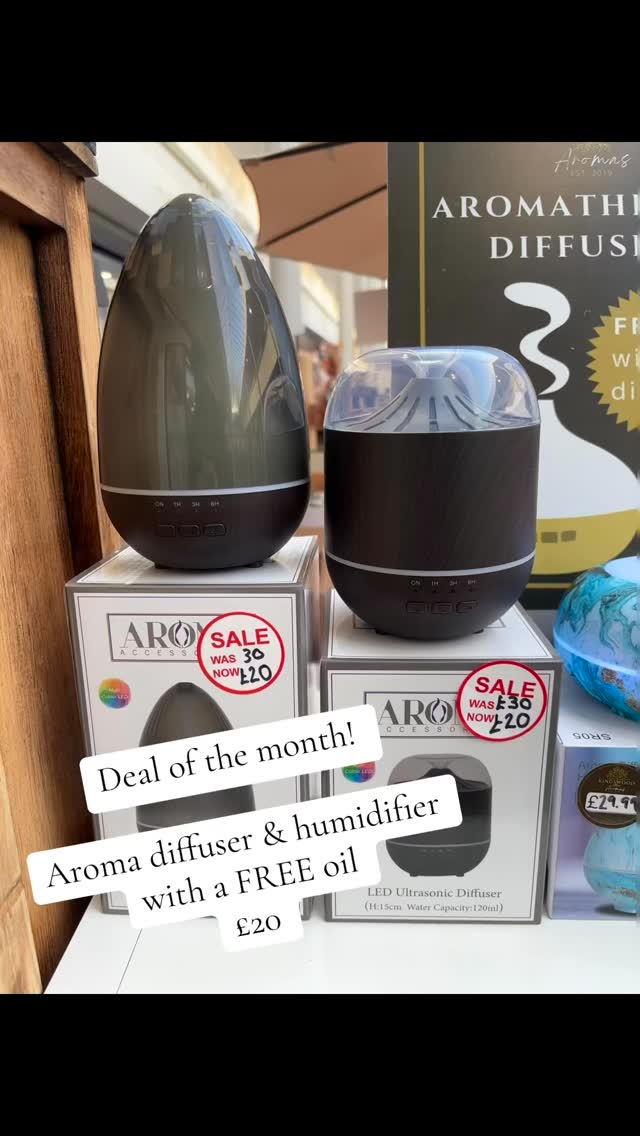 Diff-use the January blues, grab a diffuser, humidifier & FREE oil for just £20!
#retailtherapy #HomeFragrance #diffuseraromathearpy #aromaterapia