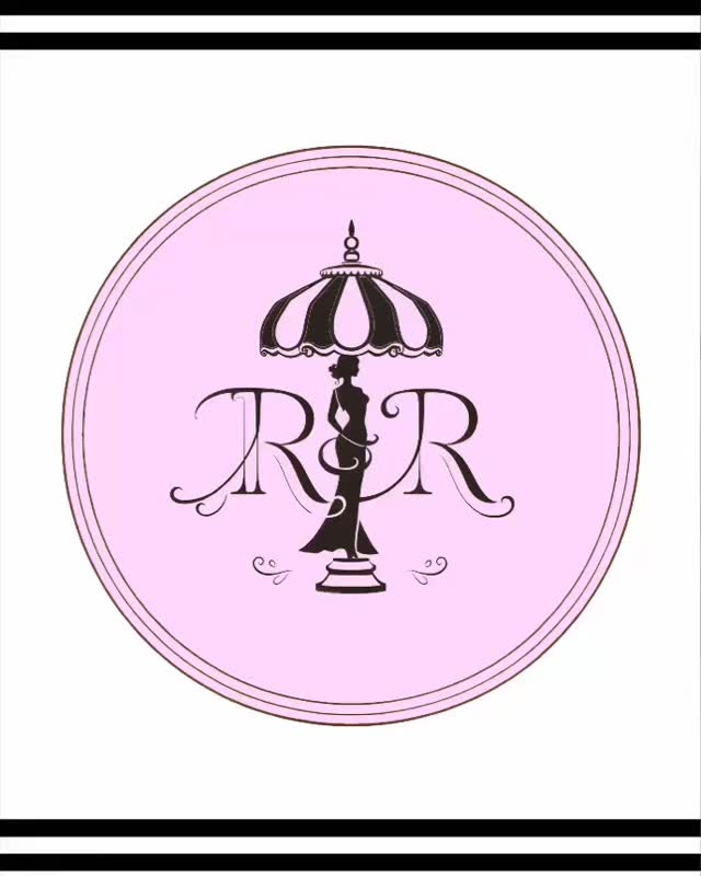 Are you Ritzy 🤍… or Rogue 🖤?! 😉
.
.
#ritzyroguelampshades #victorianlampshades #vintage #handmade #handsewing