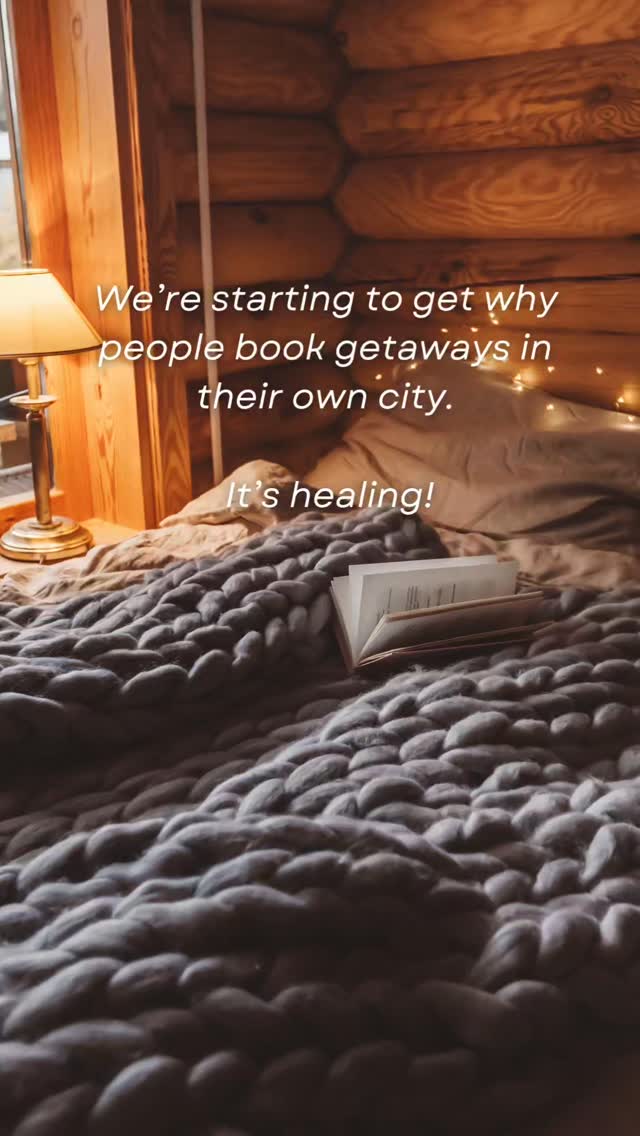 A quiet room.
A good book.
And the kind of calm you didn’t know you needed 🕯️📚😌
( Cozy, Airbnb, STR, India, Bangalore, Home away from home )