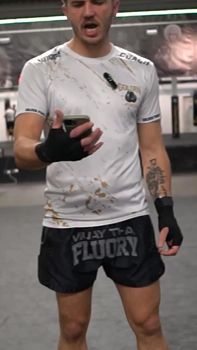 Echtes Training ohne Ego. Muay Thai mit Trainer Harry Pauls. 🥊
#muaythai #k1kickboxing #mma