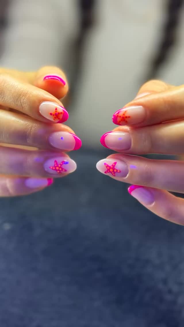 Vacation nails, ready for sunshine ✨😍
#vacationnails #starfishnails #dundasontario #buildergelnails