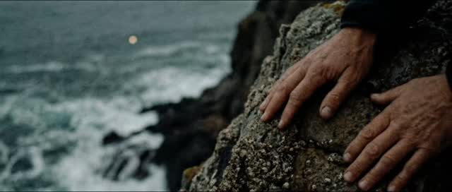 SE L▲ TERR▲ COLPISSE GIO▼E
Alex Casini feat. NØR B
E se tutto quello in cui crediamo crollasse in un istante?
Questa canzone nasce da una domanda semplice e devastante:
cosa resterebbe di noi, come esseri umani?
#alexcasini #newsong #canzoniitaliane #2026 #giove