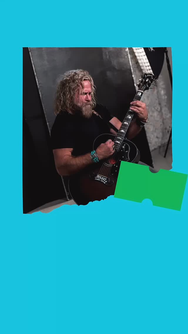 Join me on Friday night @thesouthernkuna for great tunes and craft cocktails! I will playing originals and choice acoustic rock covers for your entertainment while the friendly staff at The Southern serves up delicious drinks and fun! Thanks to @aura_studios.idaho for the killer hair care! #originalmusic #americanrock #mikejohnstonband #boisemusicscene #usmc