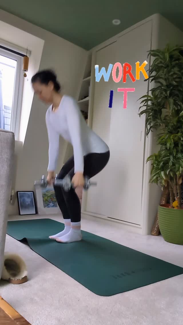 Goal for 2026... Get heavier weights 💪🏻 #workit #newyeargoals