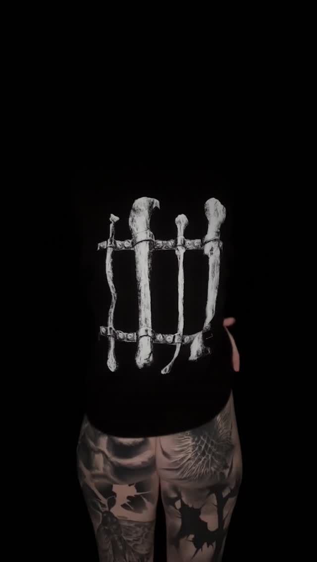 Healed backpiece for @claudschpotato 🤘
#tattoo #tattoos #blackandgreytattoo #realism #backpiece