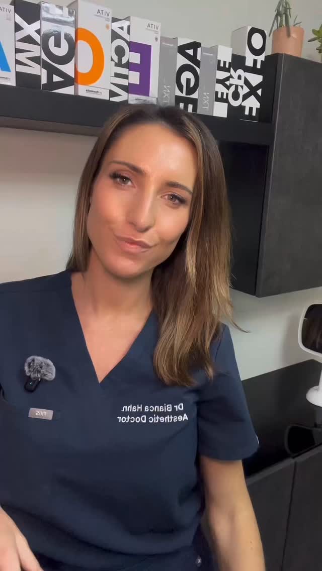 Winter skin needs strategy, not just moisturiser ❄️
Cold weather compromises the skin barrier, increases dehydration and can trigger sensitivity — so choosing the right product matters.
These are my winter clinic favourites from pHformula:
✨ VCR Cream – for dull, dry skin needing brightness and antioxidant support
✨ SOS Repair – to calm, hydrate and strengthen sensitive or reactive skin
✨ Post Plus – for barrier repair, post-treatment care and very dry winter skin
Different skin types, different needs — but all focused on repair, protection and glow.
Save this for your winter skincare switch ❄️
DM or book a consultation to find your perfect match.