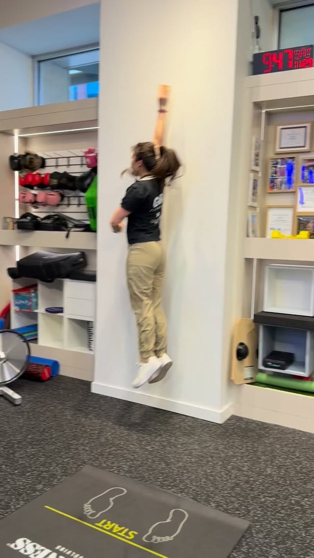 🤓How would you know if you don’t assess?
We reassess weekly/ monthly or quarterly depending on each athlete’s goals, keeping detailed records to ensure progress stays on the right trajectory.
Our proven system ensures that what we train and how we train directly translates to performance in their sport.