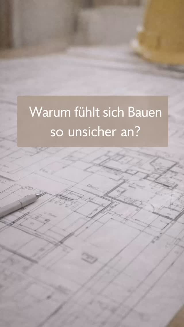Bauen fühlt sich oft unsicher an.
Nicht, weil schlecht geplant wird –
sondern weil Entscheidungen getroffen werden,
ohne ihre Wirkung wirklich sehen zu können.
Grundrisse, Maße und Zahlen ersetzen kein Raumgefühl.
Genau deshalb mache ich dein Zuhause sichtbar,
bevor du baust – mit klarer Planung und 3D-Visualisierung.
So wird aus Unsicherheit Klarheit.
FEEL it – fühle dein Zuhause.
#Hausbau
#BauenMitGefühl
#Grundrissplanung
#Raumplanung
#Innenarchitektur
3DVisualisierung
Neubau
Umbau
Wohnkonzept
PlanungstattUnsicherheit
InteriorDesign
FeelItInterior
FühleDeinZuhause