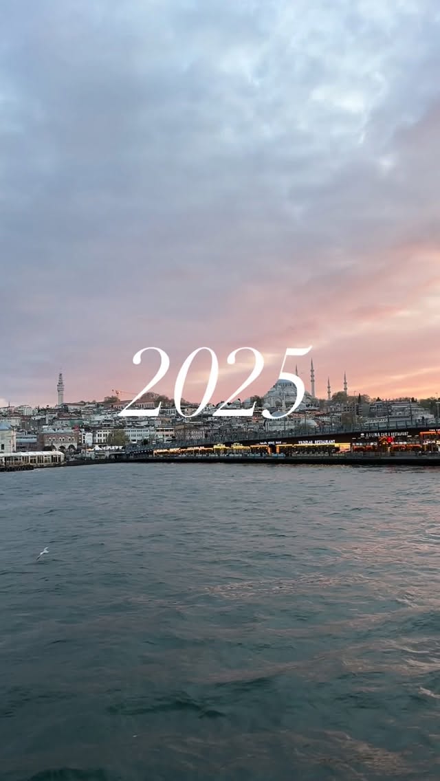 2025! Bit late, sure. But a little 2025 recap for you all. The research trips, washing up, pet feeding, behind the scenes bbqing and dancing that we get up to. Enjoying some quiet time at the moment before our busiest year yet. ✨
(Does saying that every year detract from it a bit?)