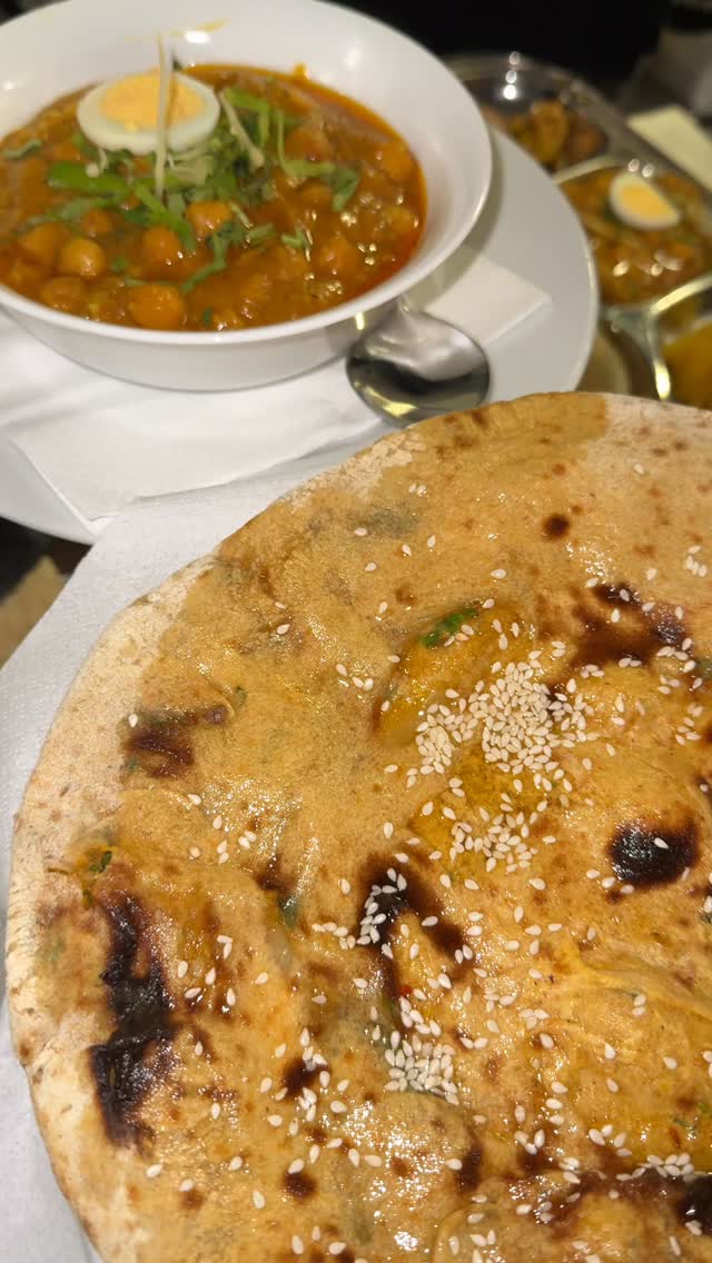 Craving a proper start to your day? 🍳 🫓 🍗
👉 Nashta for takeaway or delivery, hot and fresh from 10am–2pm
👉 Or sit back and enjoy our all-inclusive Thalis, freshly served just for you!
✨ Dine-in Thalis: 11:30am–2pm
#desifood #desi #dundeetakeaway #desinashta #dundeerestaurant