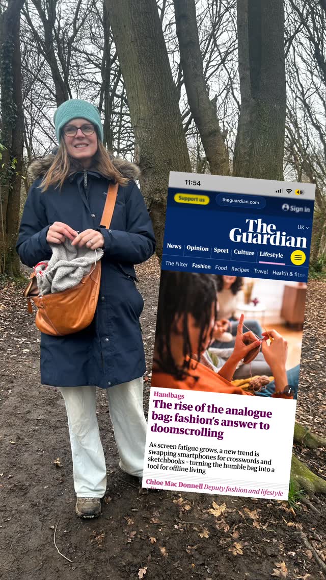 Anyone else ahead of this trend?
@guardian #knittingonthego #knittinginpublic #analoguebag