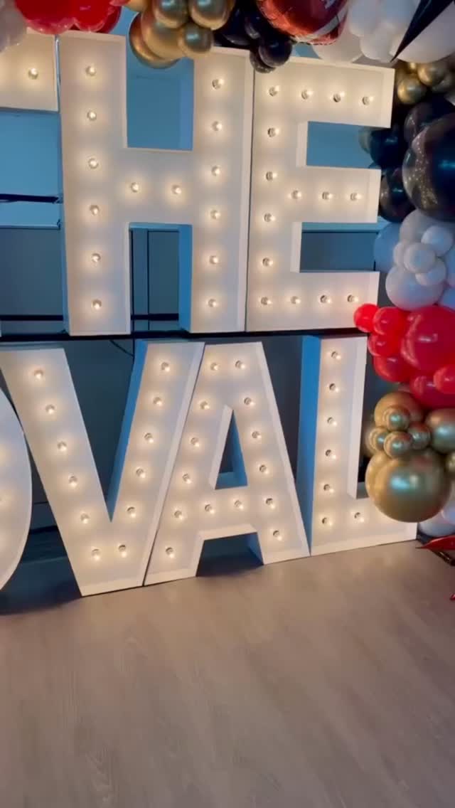 Just a little peek into my camera roll 😉📸
#alphalitsiliconvalley #marqueeletters #lightupletters #marqueenumbers #lightupnumbers #siliconvalleyevents #siliconvalleyeventplanner #marqueeletterrental