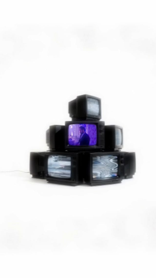 When the bride and groom are true Greatful Dead fans, the wedding music has to mean something.
Think Dead classics, jam band energy, and a DJ hybrid who blends live feel with tight mixing. The result, a wedding dance floor that stays packed all night. Every age. Every vibe. No drop offs.
Here’s the thing. This is what happens when you book a wedding DJ who understands music culture, not playlists. The sound flows from cocktail hour into full on celebration without missing a beat. It feels organic, fun, and completely personal.
If you’re planning a wedding and love Grateful Dead, jam bands, classic rock, funk, soul, and feel good dance music, this is the move. A DJ hybrid wedding brings live energy, crowd control, and nonstop momentum.
Looking for a wedding DJ who can mix Grateful Dead vibes into a modern wedding and keep all ages dancing? That’s what this is about.
Wedding DJ
DJ hybrid wedding
Grateful Dead wedding
Jam band wedding vibes
Packed dance floor
All ages dancing
Nationwide weddings
This is how you turn a wedding into a real experience.
#greatfuldead #weddingdj #djlife