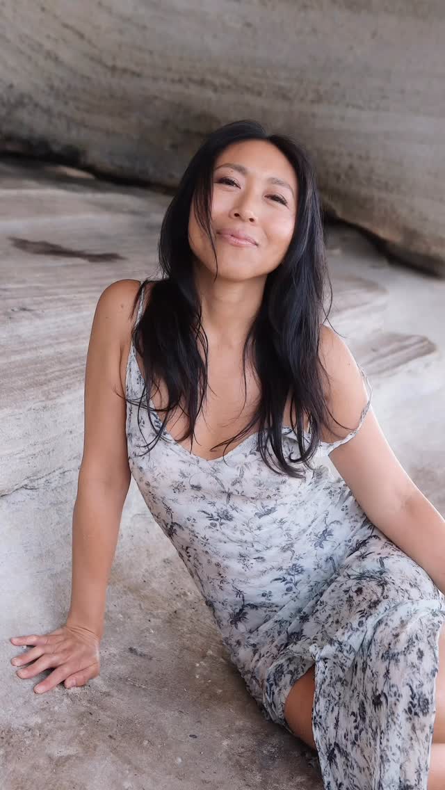 Hi! I’m Miranda — the woman behind We the Femme.
I specialise in pelvic care and holistic sxxuality for vulva owners who want to feel more connected, alive and at home in their bodies, pelvis and sxxuality — supported through trauma informed, sxx positive, consent led and body-wise practices.
This work is personal and embodied. It’s a body of work that I return to again and again as my own body and life changes.
What I offer to you is grounded in lived experience, ongoing practice and a deep trust in the body’s wisdom.
Welcome in — this space is yours.
Explore sessions and learn more via the link in bio.
📷: @courtneyluffmanphoto
💄: @eastsidebrows
#holisticsexuality #fembodimentmethod #loveyourvulva
#pelviccare sexpositiveeducation