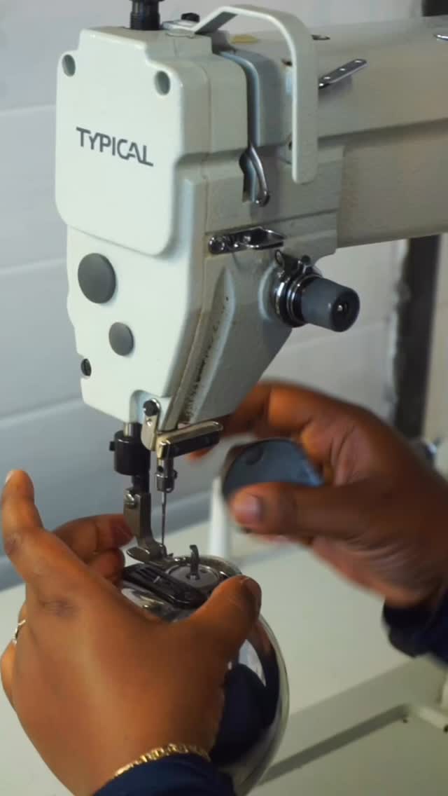 Thinking of getting a Custom Wig ? At Zeenyah Pro Wigs & Hair Restorations, we specialise in Luxury Custom-Fit Wigs constructed with high-speed Industrial Sewing Machine for maximum durability, precision and longevity for a flawless finish ✨
Want to learn this skill and turn it into income?
Comment “TEACH ME” and I’ll send you the details 🎓
#customwigsuk #zeenyah #industrialwig #wigmakeruk #londonwigs #learnwigmaking #wigbusiness #wigeducation #wigstudents #wigcourse #luxurywigs #wigtraining #londonwigmaker #wembley #lacefront #gluelesslacewig #wigforbeginners