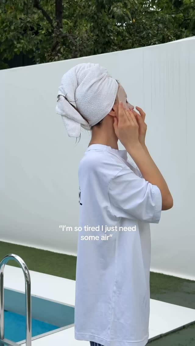 “I’m so tired I just need some air” 🩵🍊🌟 the air we need #literallyjustgirls #pilatesretreats #eurosummer #mallorcaspain #girlstrip