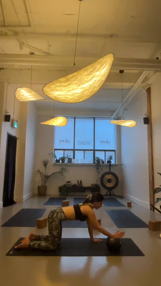 The marriage of Yoga + Pilates 🤍
Yoga and Pilates are often practiced side-by-side for a reason—they overlap beautifully, while each offering something the other doesn’t.
Where they overlap:
Both practices emphasize breath awareness, intentional movement, alignment, and mind–body connection. Each builds mobility, improves posture, and supports nervous system regulation when taught with care.
How they differ:
Yoga traditionally focuses more on flexibility, balance, and the inner experience—connecting movement to breath, presence, and stillness.
Pilates is more strength-driven and precise, targeting deep stabilizing muscles (core, hips, spine) to support joint health, control, and functional movement.
How they complement each other:
Pilates builds the strength and stability that allows yoga to feel safer and more sustainable. Yoga brings softness, spaciousness, and regulation to the strength Pilates develops. Together, they create a balanced practice—strong and supple, grounded and mobile.
Catch me at @slowmedicine_co every Monday at 5:30pm for a Strong Pilates practice, followed by a 7pm Grounded Hatha practice.
.
.
.
.
#PilatesToronto #TorontoPilates #SlowMedicine #MindfulMovement #YogaAndPilates