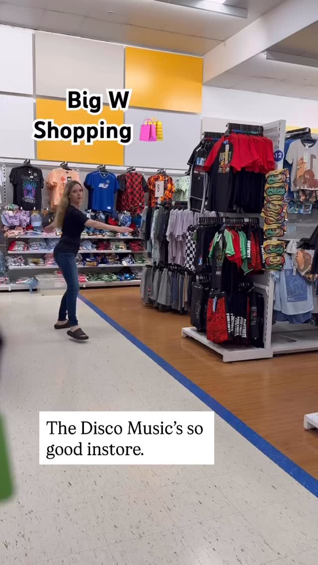 Haven’t you ever just wanted to? Boogie to that tune instore?
I’m heading into 2026 with a few more “why nots.”
Music has always been my reset and if Big W in the early evening is going to play disco… then this girl needs to dance LOL.
Looks ridiculous? Maybe.
But it was fun.
Thankfully no one was there 😄
The real shop with me video is here: https://youtu.be/uRl1915Ln-0
Life with zest 💛🍋