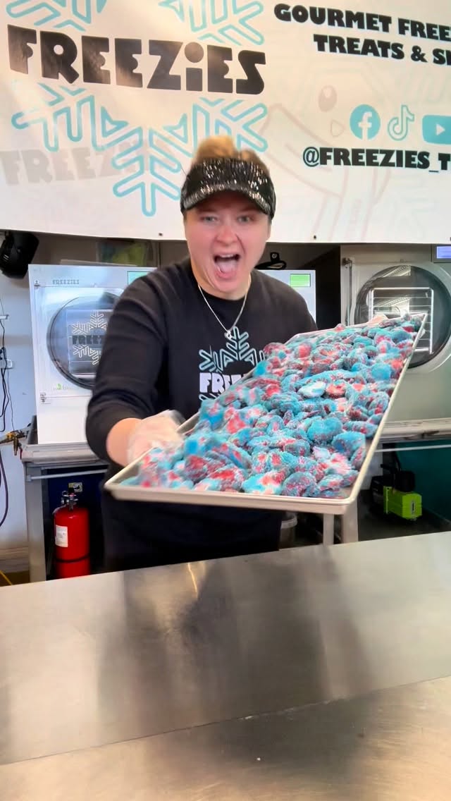 Candied strawberry 🍓 crunch restocked at 12 NOON MST!
These freeze dried treats are something we worked for years on! This recipe is special to us and we are so happy you love it as much as we do! They sell out every time! Be ready to grab yours before they are gone! Head to our bio or comment TRY for the link. 👏