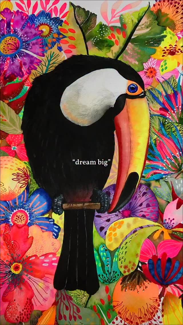 🇬🇧 The toucan is known for its oversized beak — bold, almost excessive.
But here’s the secret I love: despite its size, the beak is incredibly light. Nature designed it for balance, not burden.
That’s exactly how I see my artistic journey. Dreaming big doesn’t mean rushing or overwhelming the process.
This large-scale watercolor of a toucan was built patiently, detail by detail, decision by decision. Big vision, light touch, present action.
This original watercolor is currently available for sale.
You can find all available originals on my website — link in bio.
———
🇫🇷 Le toucan est célèbre pour son bec immense — audacieux, presque démesuré.
Mais voici ce que j’adore chez lui : malgré sa taille, ce bec est incroyablement léger. La nature l’a pensé pour l’équilibre.
C’est exactement ainsi que je conçois ma démarche artistique. Rêver grand ne signifie pas précipiter les choses, mais construire petit à petit en « osant ».
Cette grande aquarelle de toucan s’est construite lentement, geste après geste, choix après choix. Une vision ambitieuse, une main légère, une action ancrée dans le présent.
Cette aquarelle originale est actuellement disponible à la vente.
Aquarelle sur papier @archespapers 300g rough.
Gold leaves and mixtion kit by @pebeo_officiel
Watercolors tubes by @winsorandnewton , @holbein_art
Neon colors watercolors by @sennelier1887 @finetecus
Little details with markers by @posca_usa
Brush @davinci_artistbrushes_official
#watercolorart #contemporaryart #artcollector