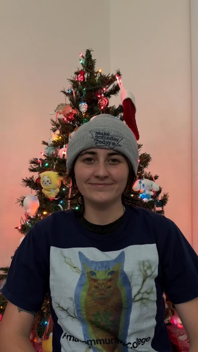 Does the Christmas tree stay up past the new year in your family’s house? 🤔
#PimaCommunityCollege