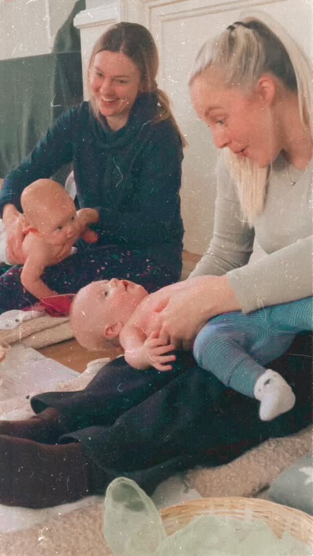 Those pre-crawling months are such a special time 🤍
My Nurture & Stretch baby massage and movement classes are all about supporting your baby’s development while creating space to slow down and connect.
Through gentle massage, movement and playful interaction, we will support:
✨ your baby’s wellbeing and calm
🧠 early brain development
👣 body awareness, joint development & early milestones
🌿 key sensory systems like proprioception and the vestibular system (balance & movement)
Every stretch, roll and cuddle helps your baby understand their body, build confidence in movement, and feel safe and secure. And just as importantly, it’s a chance for you to relax, tune into your baby, and enjoy that beautiful bonding time together.
No rushing milestones. No pressure.
Just nurturing touch, playful fun, and connection 💕 My next class starts in Mirfield tomorrow and there’s a place for you. Can’t wait xx