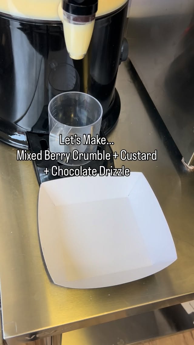 Make a crumble with us!
Here we have a mixed berry crumble with custard and chocolate drizzle
Homemade evening treats @ Crumble Country, Chester
Thursday to Saturday 16:30-21:00
76-78 Faulkner Street, Hoole, Chester CH2 3BE