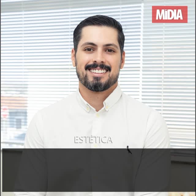 Em uma momento em que a estética facial evoluiu para um campo de conhecimento que exige rigor técnico, sensibilidade artística e profundo respeito às características individuais, a clínica Lit Concept se consolida como um dos centros especializados mais reconhecidos da região. Instalada na cidade de Mococa (SP) e dirigida pelo cirurgião-dentista Dr. Felipe Costa, a clínica une estrutura moderna, protocolos seguros e filosofia baseada na naturalidade - conceito que orienta cada diagnóstico e cada gesto clínico.
Entre os procedimentos de destaque, a otomodelação ganha relevância por transformar a relação emocional de muitos pacientes com a própria imagem. A técnica, indicada para corrigir orelhas proeminentes, utiliza microincisões e fios posicionados com precisão para remodelar a cartilagem e aproximar a orelha da cabeça.
Veja a reportagem completa
LINK NA BIO