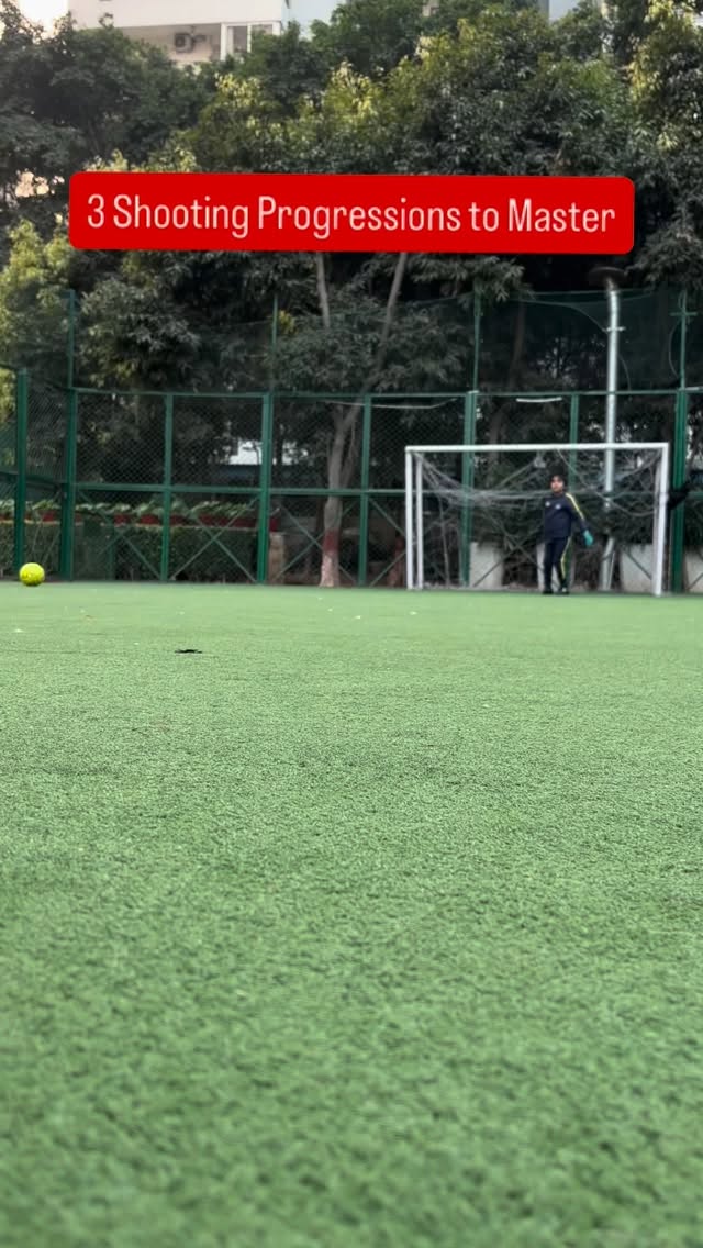 Practice these 3 Shooting progressions and score many more goals in each match!
Credits: @mohit_arya19xx
#footballacademy #footballtraining #gurgaon #footballforkids #soccer