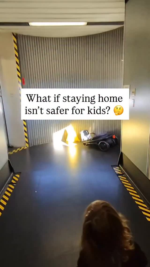 Why I don’t believe “good moms don’t travel.”
We’re told that good moms stay close.
Stay put.
Stay careful.
But safety isn’t about avoiding the world.
It’s about learning how to move through it.
Good moms don’t stop living.
WE adapt.
Travel didn’t make me reckless as a mom,
it made me calmer, more prepared, and more present.
It didn’t make my kids reckless,
it taught them awareness, adaptability, and trust.
Staying home can feel safer.
But confidence is built by experience.
If you’ve been waiting for permission to live fully with your kids,
this is it.
You’re not selfish for wanting more life.
You’re showing your kids how to live it.
📌Share this with a mom who needs permission.
#travelmomwithkids #momlife #toddlertravel