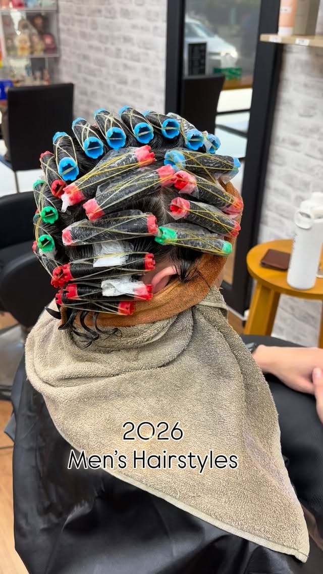2026 Men’s hairstyles 🌟
#shilohair#aucklandsalon#koreanhairstyle
#menhairstyle#wavyhairstyle