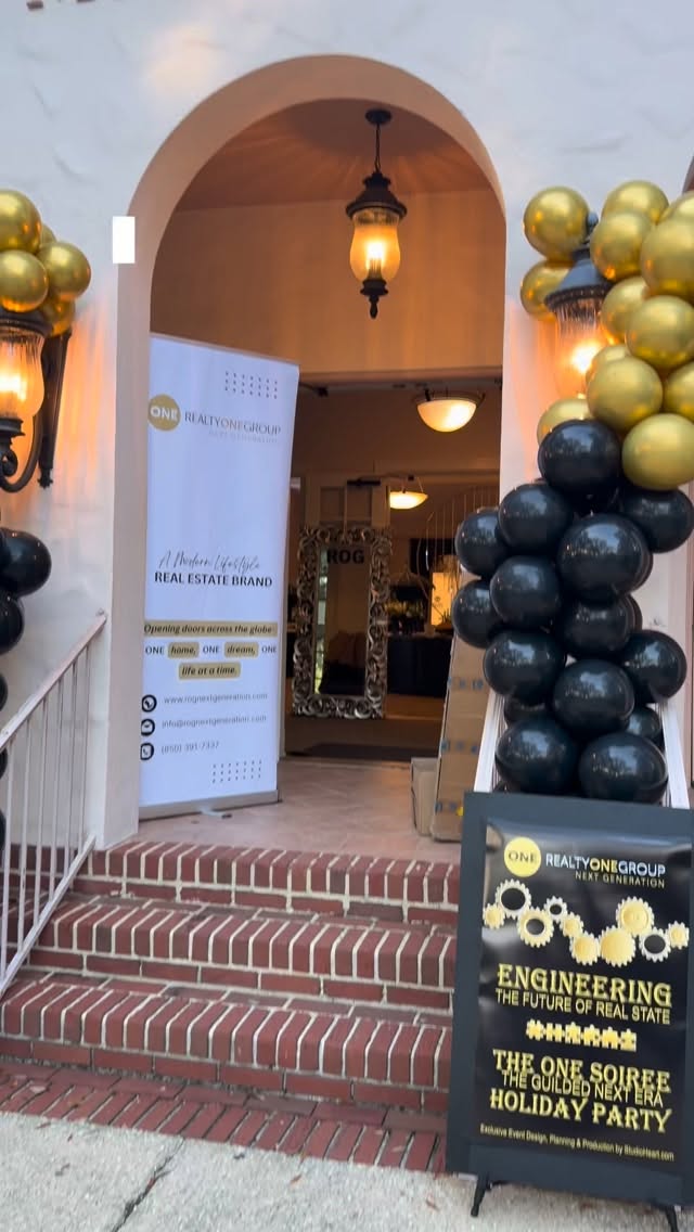 I started with doubt.
God responded with provision.
He gave me the vision.
He gave me the talent.
And He’s proving that He keeps His promises, clients included 🙏✨
If you’re building something and wondering “Will this even work?”
Trust Him. He’s already ahead of you.
🤍 Like this if you needed the reminder.
💬 Comment “Amen” if you’re trusting God with your business.
-
-
-
#fulldesserttable #desserttable #customdessert #tallahasseedesserts #partydesserts #floridabaker #tallahasseeevents #jazikreations